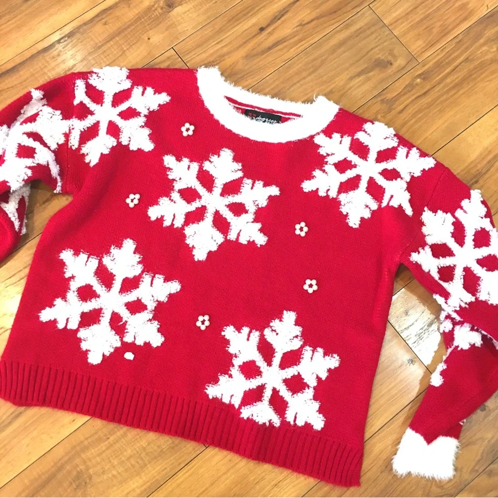 33 Degrees Christmas sweater puffy fabric snowflakes red white cozy small - Picture 8 of 10